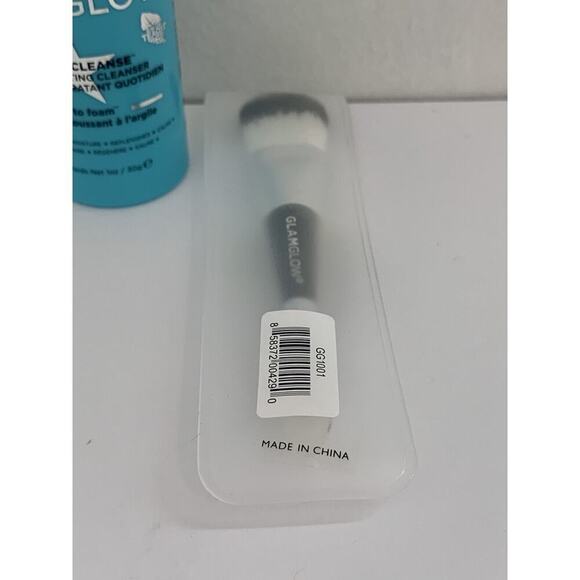 GLAMGLOW Thirstycleanse Mud to Foam Cleanser 1oz 30ml Travel Sz Mask Brush NEW - Picture 4 of 6
